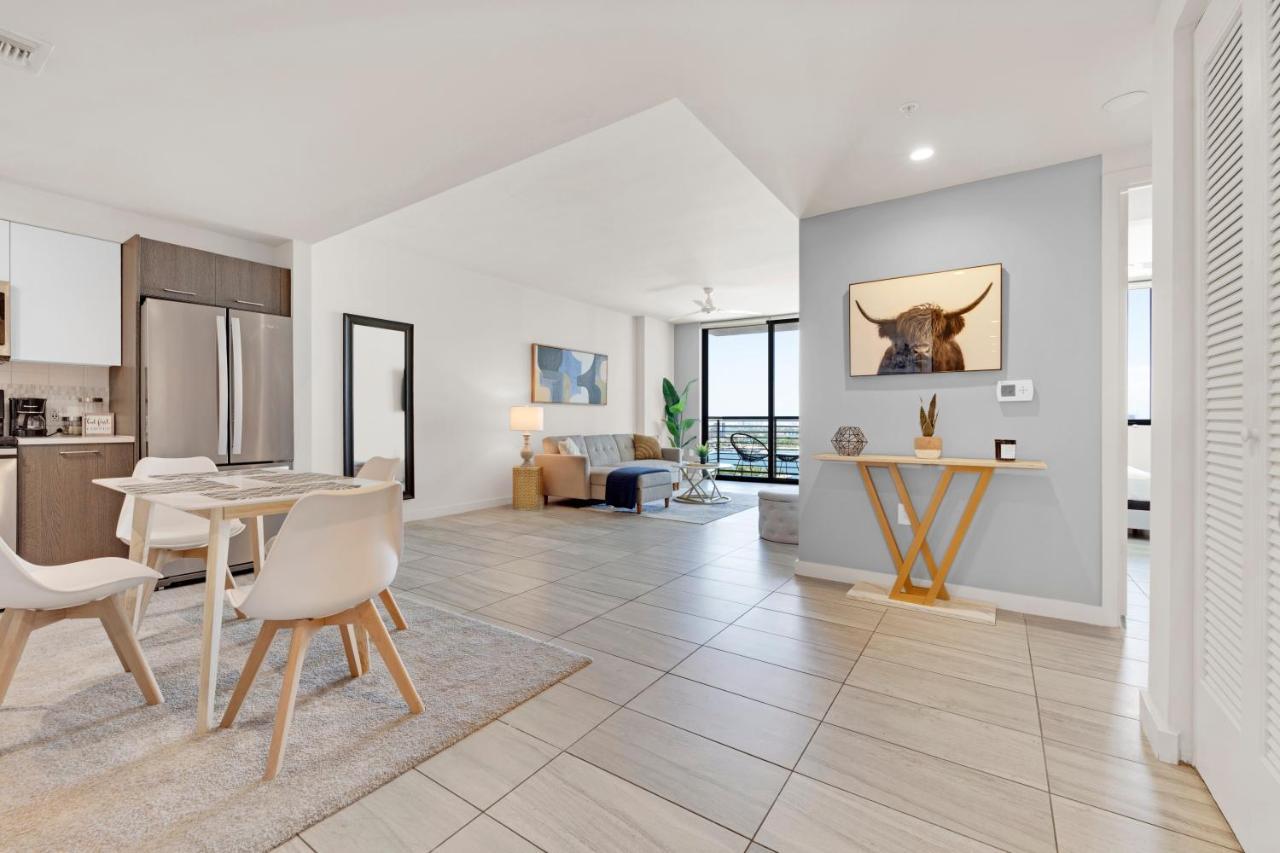 Devereaux Miami Luxury One-Bedroom And Studios Екстер'єр фото