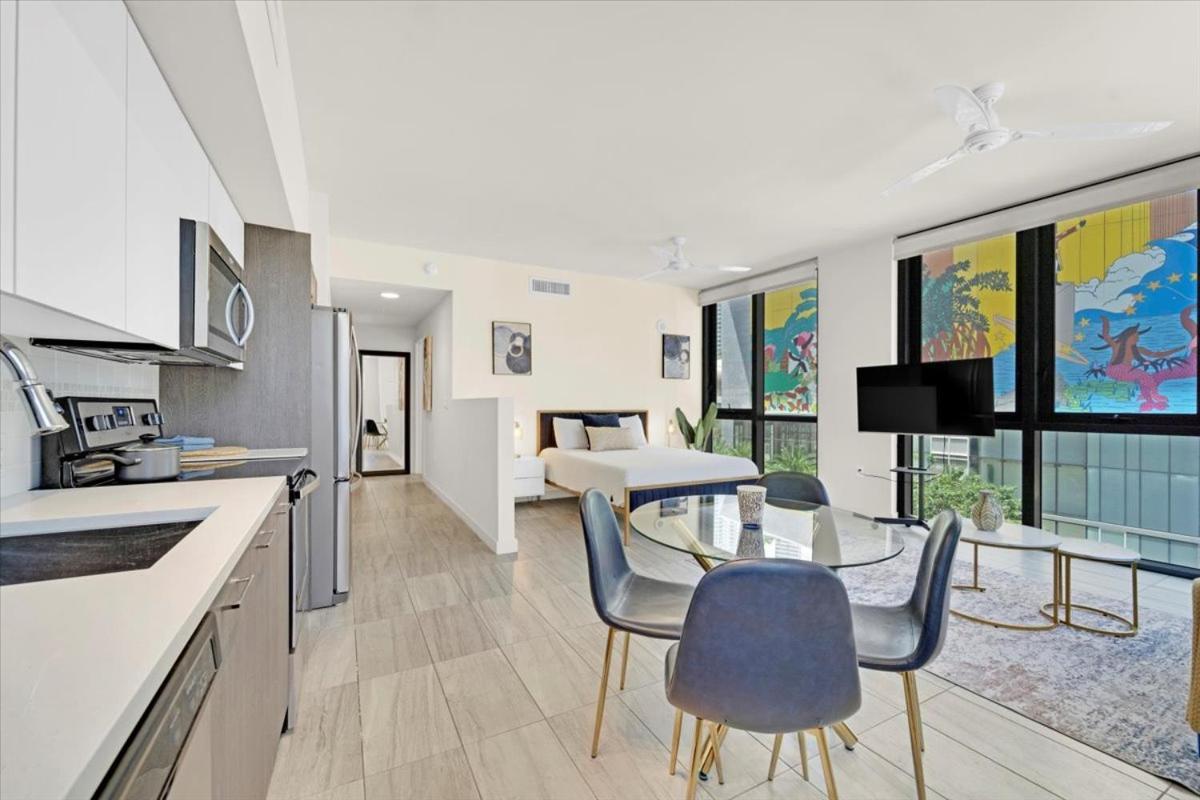 Devereaux Miami Luxury One-Bedroom And Studios Екстер'єр фото