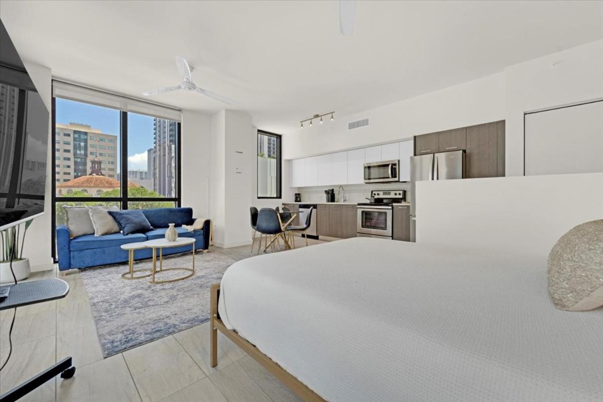 Devereaux Miami Luxury One-Bedroom And Studios Екстер'єр фото